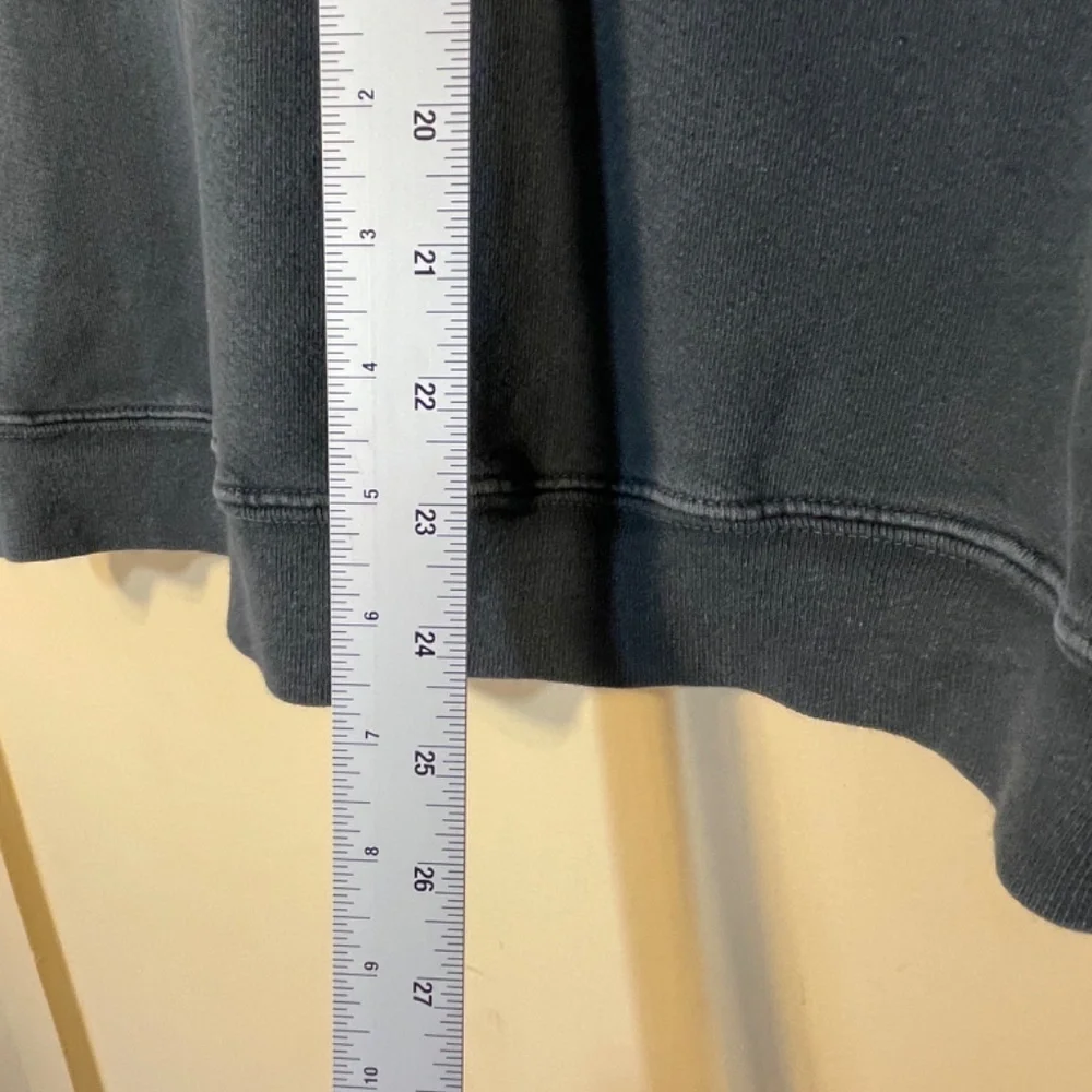 Nashville Women's Black obersized Pull OverSweater - Picture 3 of 9